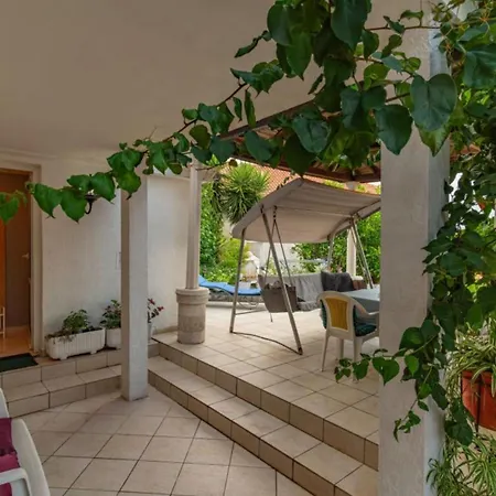 Apartman Sunset Tides With Terrace And Sea View